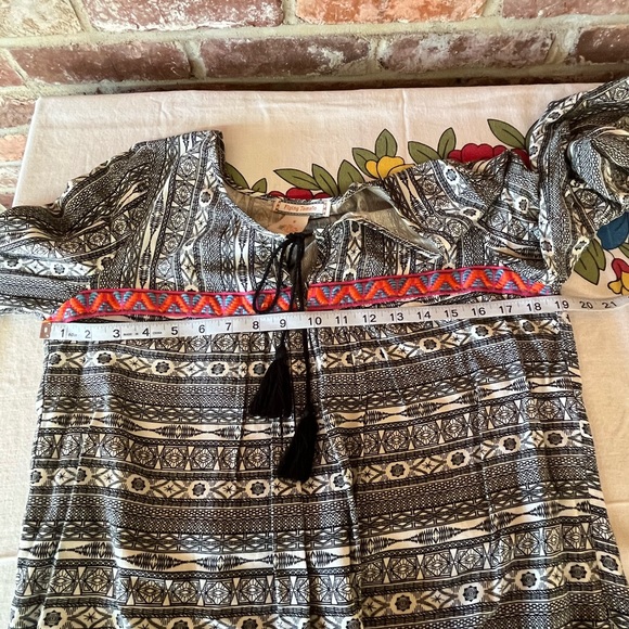 Flying Tomato Aztec Print Dress Medium - Picture 8 of 8